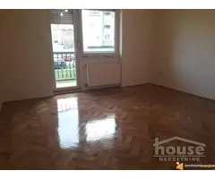 Grbavica garsonjera 28m2 - 7