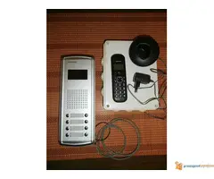 Bezicni interfon do 99 stanova