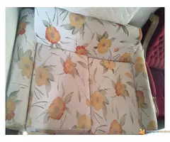 Prodajem dva dvoseda kao dupla fotelja