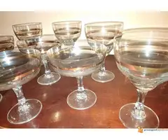 Set ukrasnih čaša za crno i belo vino - 4