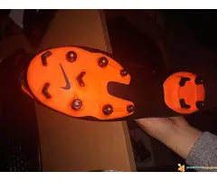 NIKE MERCURIAL Kopacke br. 44