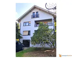 Na prodaju kuća u Sremčici, 300 m2 - 2