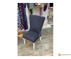 Lutke za izlog, fotelje, komoda, stocic, stepenik, lenjivac, klupica...