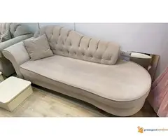 Lutke za izlog, fotelje, komoda, stocic, stepenik, lenjivac, klupica...