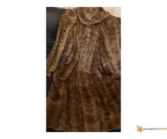 Prodajem novu nekoriscenu nijednom nosenu dugu bundu od nerca - 5
