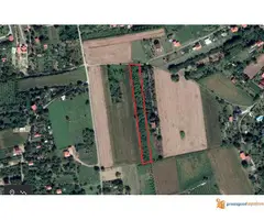 Prodajem parcele u Petrovaradinu - 2
