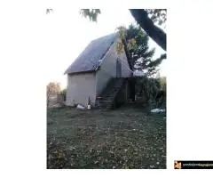 PRODAJEM vikendicu na Fruškoj gori, lokacija Manđelos - 3