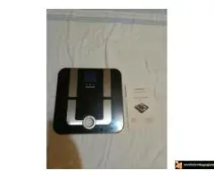 Prodajem: par hromiranih postolja za plankove,sklekove,stoj na rukama I druge vezbe, horizontala