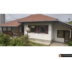 Kuca na prodaju u mirnom delu Vrnjacke Banje