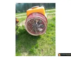 Zglobni traktor Toma Vinkovic 830