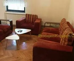 Izdajem prazan stan 100m2, Beograd