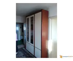 Meblo regal i trp.sto sa sest stolica HITNO