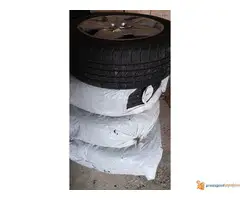 Zimske gume 225-55-17 kao nove sa felnama - 4