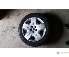 Zimske gume 225-55-17 kao nove sa felnama - 5