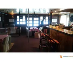 Splav-restoran blok 70