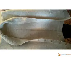 POVOLJNO PRODAJEM MUŠKI DŽEMPER - 2