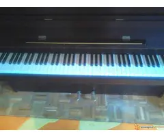 Prodajem pianino marke "GEYER"