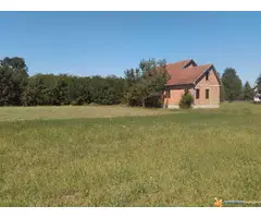 Kuca 200m2 i plac 1 ha