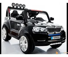 BMW X5 Style Off-Road auto za decu na akumulator 12V dvosed
