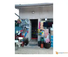 Prodajem lokal na Dusanovackoj pijaci - 2