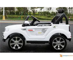 BMW X5 Style Off-Road auto za decu na akumulator 12V dvosed - 2
