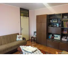 Dvosoban uknjižen stan - 6