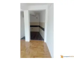 NOV 2,0 s od 52 m2 u centru Niša!