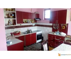 Stambeno-poslovni prostor od 1250 m2 na 18 ari u blizini Niša!